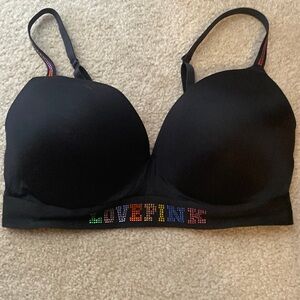 NWT PINK Wireless Bra. 36DD